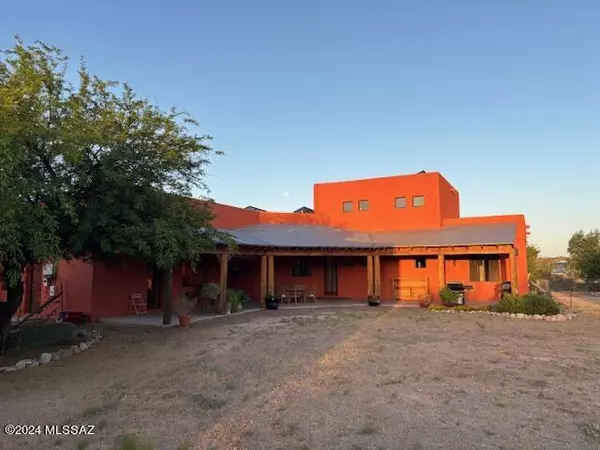 Tucson, AZ 85755,14055 N Hawk Canyon Trail