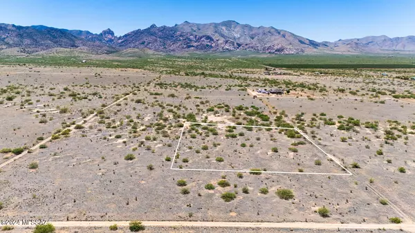 Pearce, AZ 85625,2.24 Acres W Euclid Street #2&3