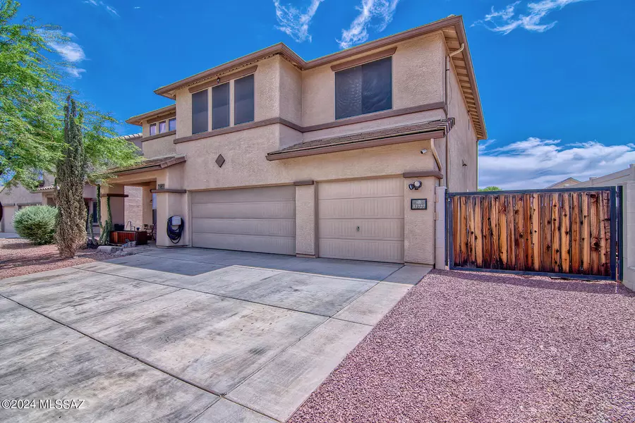 33727 S Miner Road, Red Rock, AZ 85145