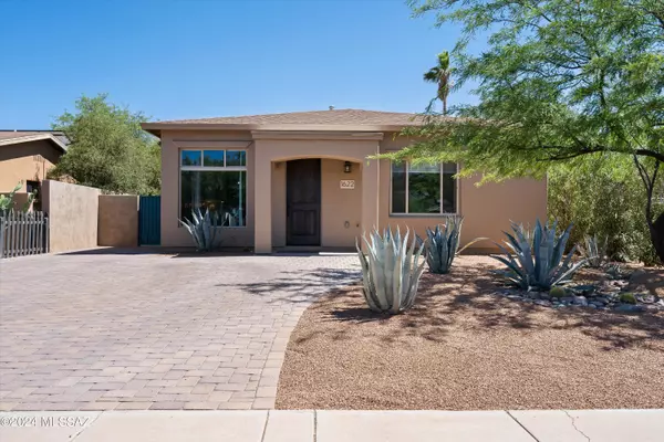 1622 E Hampton Street, Tucson, AZ 85719