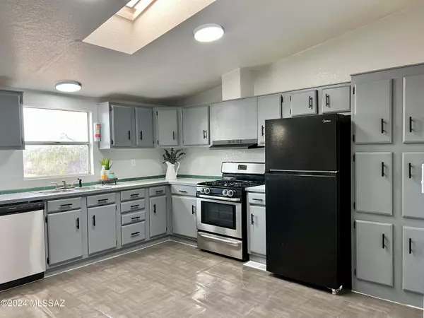 Marana, AZ 85653,16566 W Anway Place