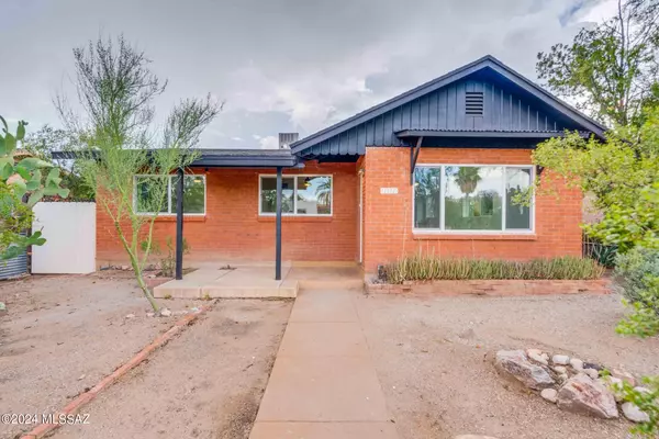 1433 E Spring Street, Tucson, AZ 85719