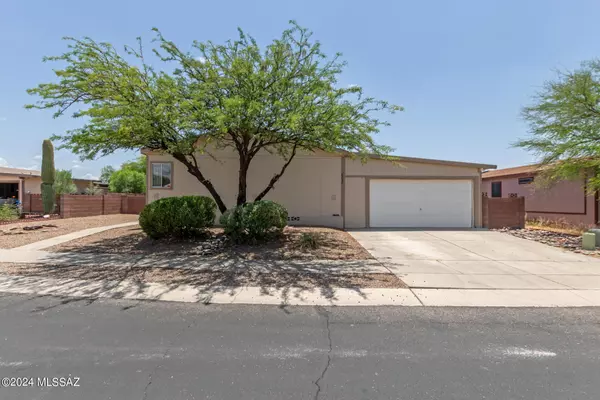 6252 E Ship Rock Drive, Tucson, AZ 85756