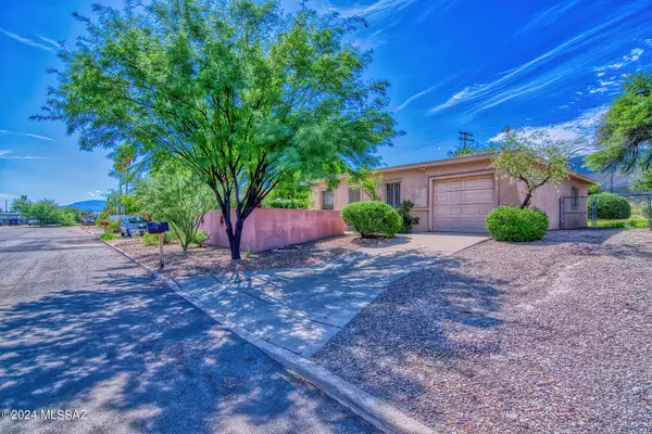 4102 E Dryden Lane, Tucson, AZ 85712