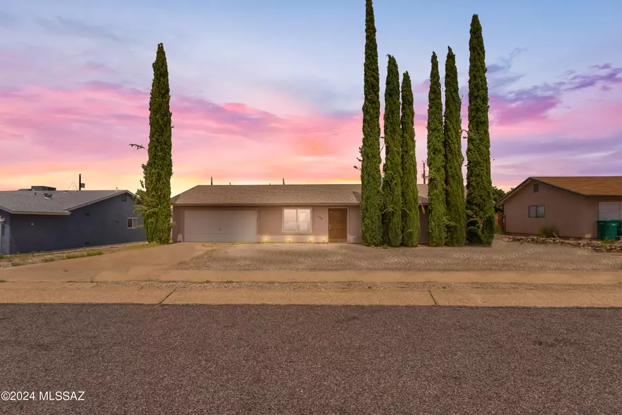 134 W George Truit Street, Corona De Tucson, AZ 85641