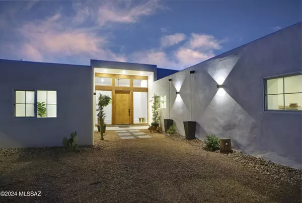 2625 E Clays Alley, Tucson, AZ 85716