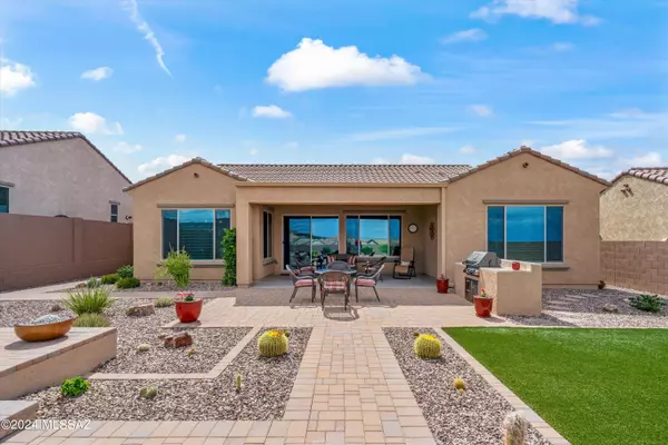 Marana, AZ 85658,6870 W Cliff Spring Trail