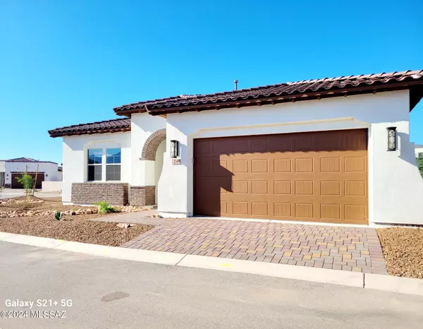 Tubac, AZ 85646,74 Sahuaro Court