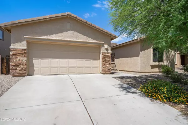 9194 S Wood Creek Lane,  Tucson,  AZ 85756