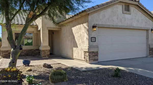 15821` S Via Cayetano,  Sahuarita,  AZ 85629