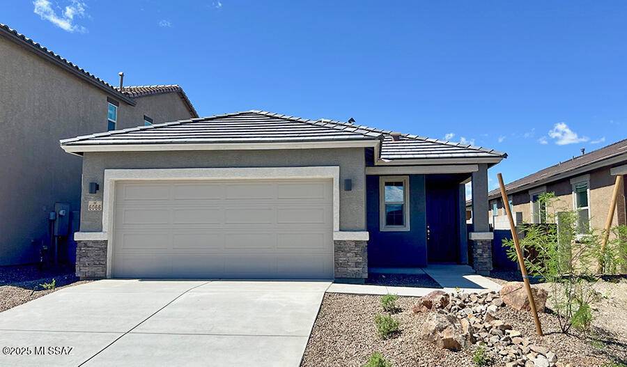 6066 E Campolina Trail, Tucson, AZ 85756