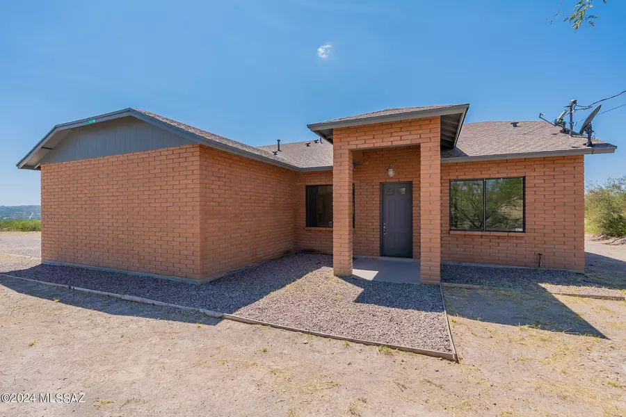 1028 Calle Cumpas, Rio Rico, AZ 85648