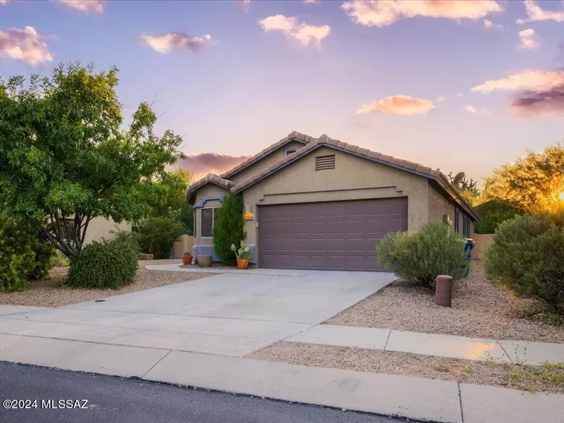 13928 S Camino Gavanza, Sahuarita, AZ 85629