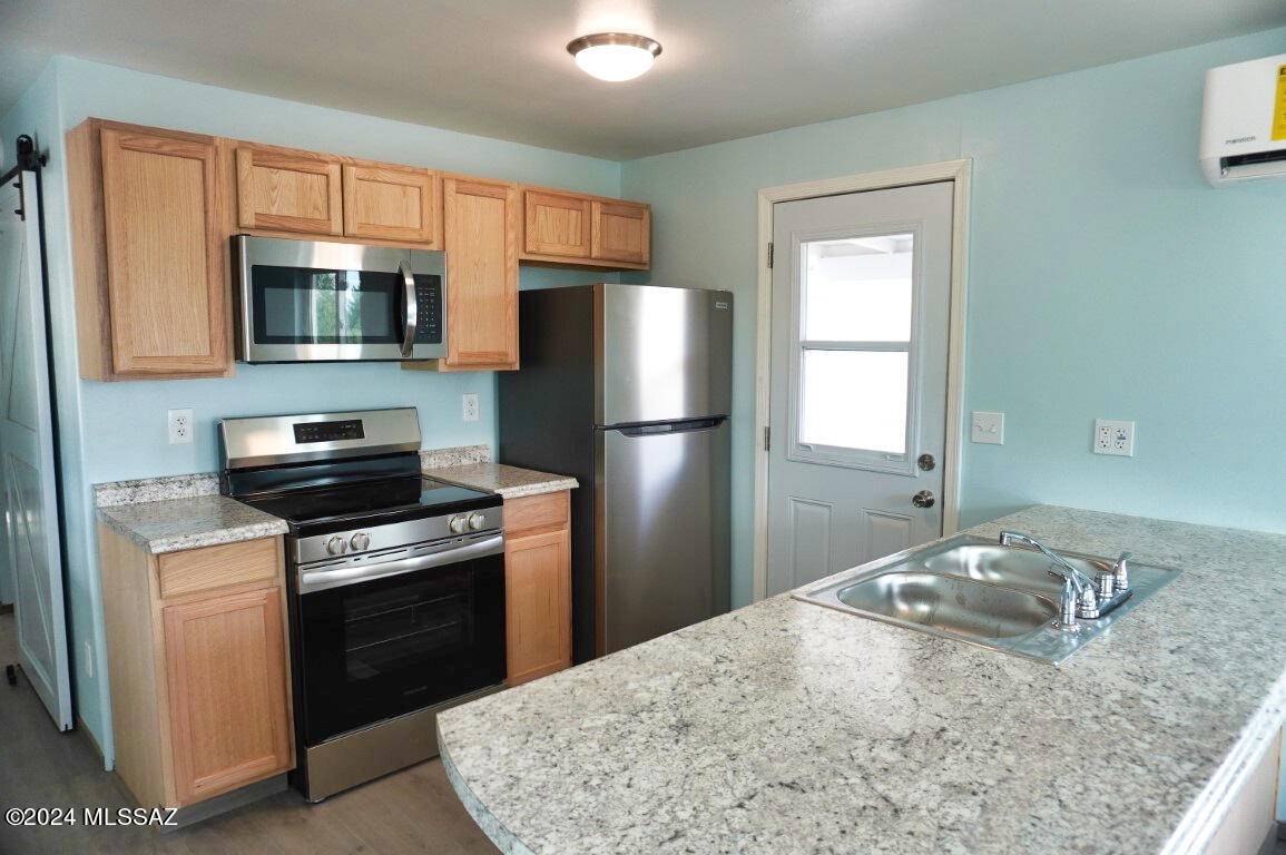 3136 W Verde Drive, Benson, AZ 85602