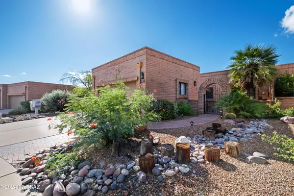 1581 W Via De La Gloria, Green Valley, AZ 85622