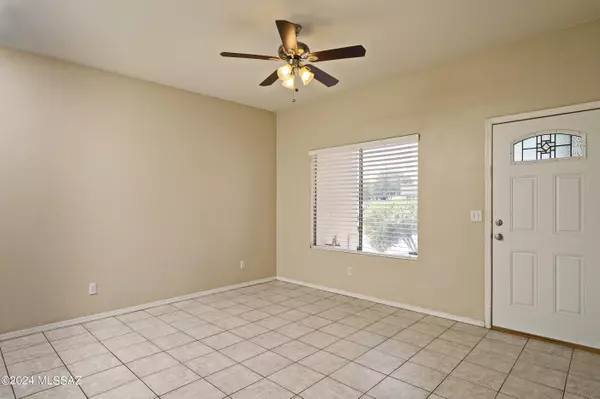 Tucson, AZ 85706,522 W Mossman Street