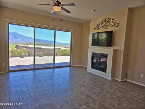 Green Valley, AZ 85622,5829 S Waynes Way