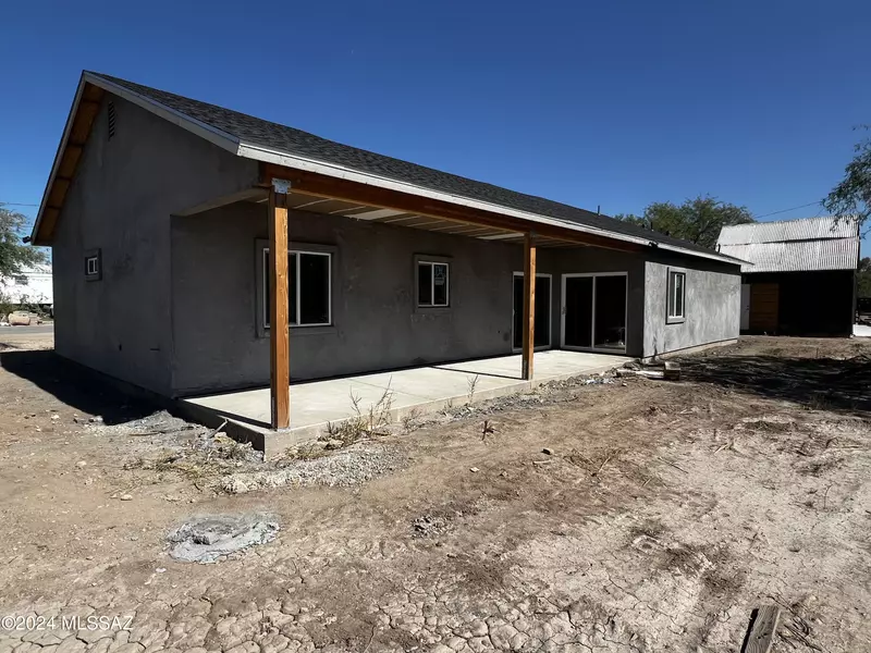 8751 W Campbell Street, Rillito, AZ 85654