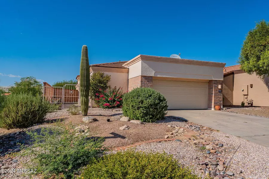 4156 S Constancia Court, Green Valley, AZ 85622