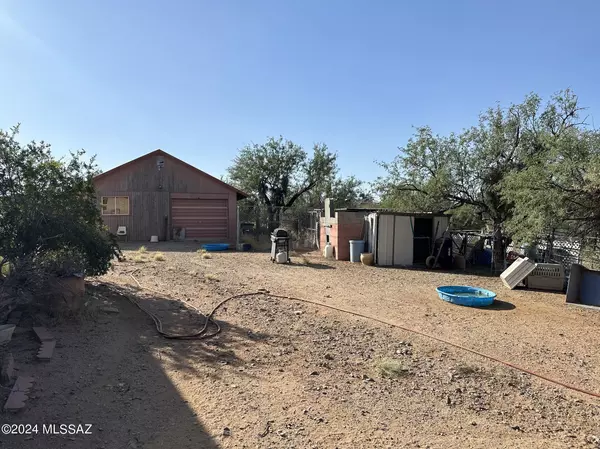 Saddlebrooke, AZ 85739,48977 E Panther Butte Road