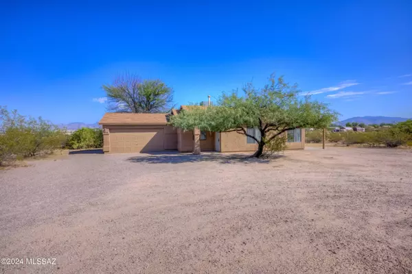 Tucson, AZ 85756,5963 E Farmstead Drive