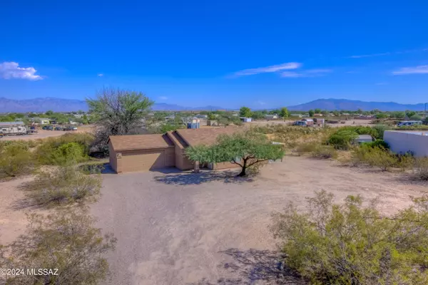 Tucson, AZ 85756,5963 E Farmstead Drive