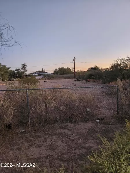 879 W Pennsylvania Street, Tucson, AZ 85714