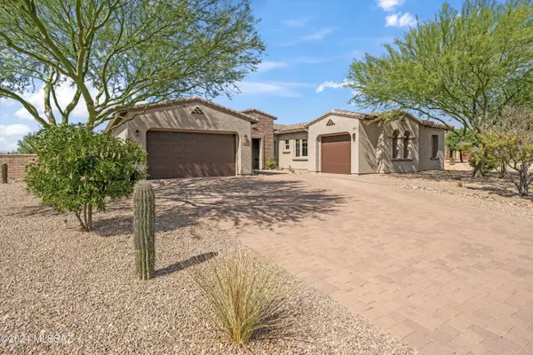 Tucson, AZ 85737,11851 N Luzon Court