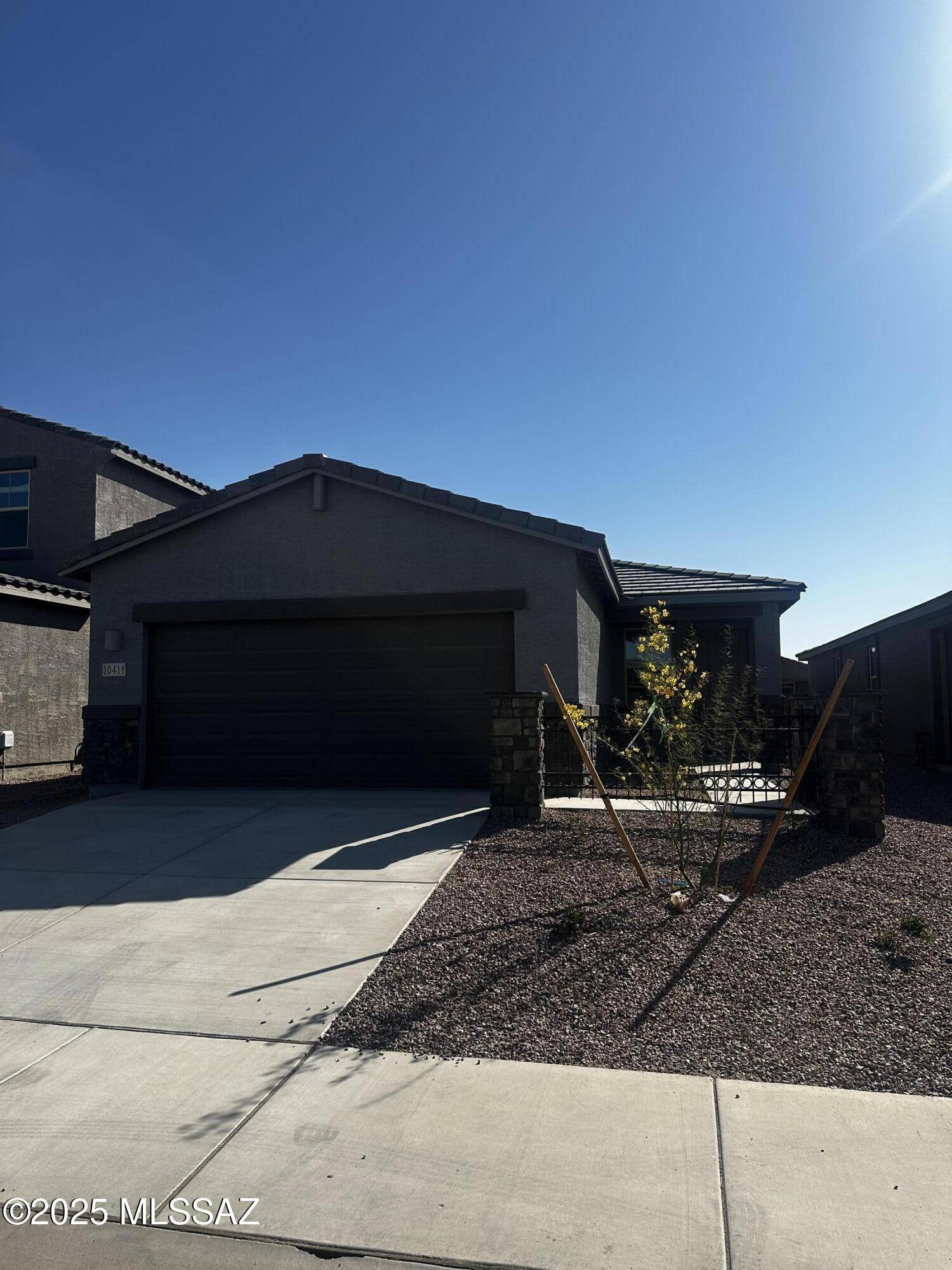 10411 W Granderson Street, Marana, AZ 85653