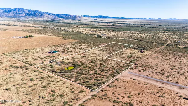 9629 E Broken Soldier Trail #-, Pearce, AZ 85625