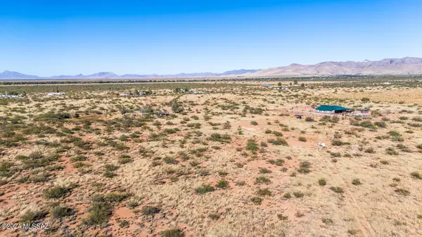 Pearce, AZ 85625,9629 E Broken Soldier Trail #-