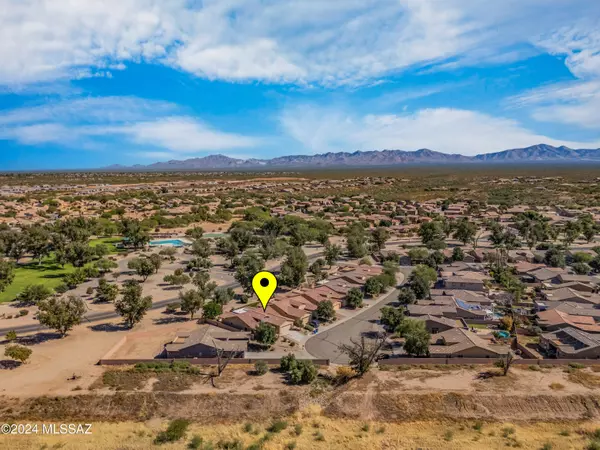 Sahuarita, AZ 85629,825 E Gunsight Mountain Place