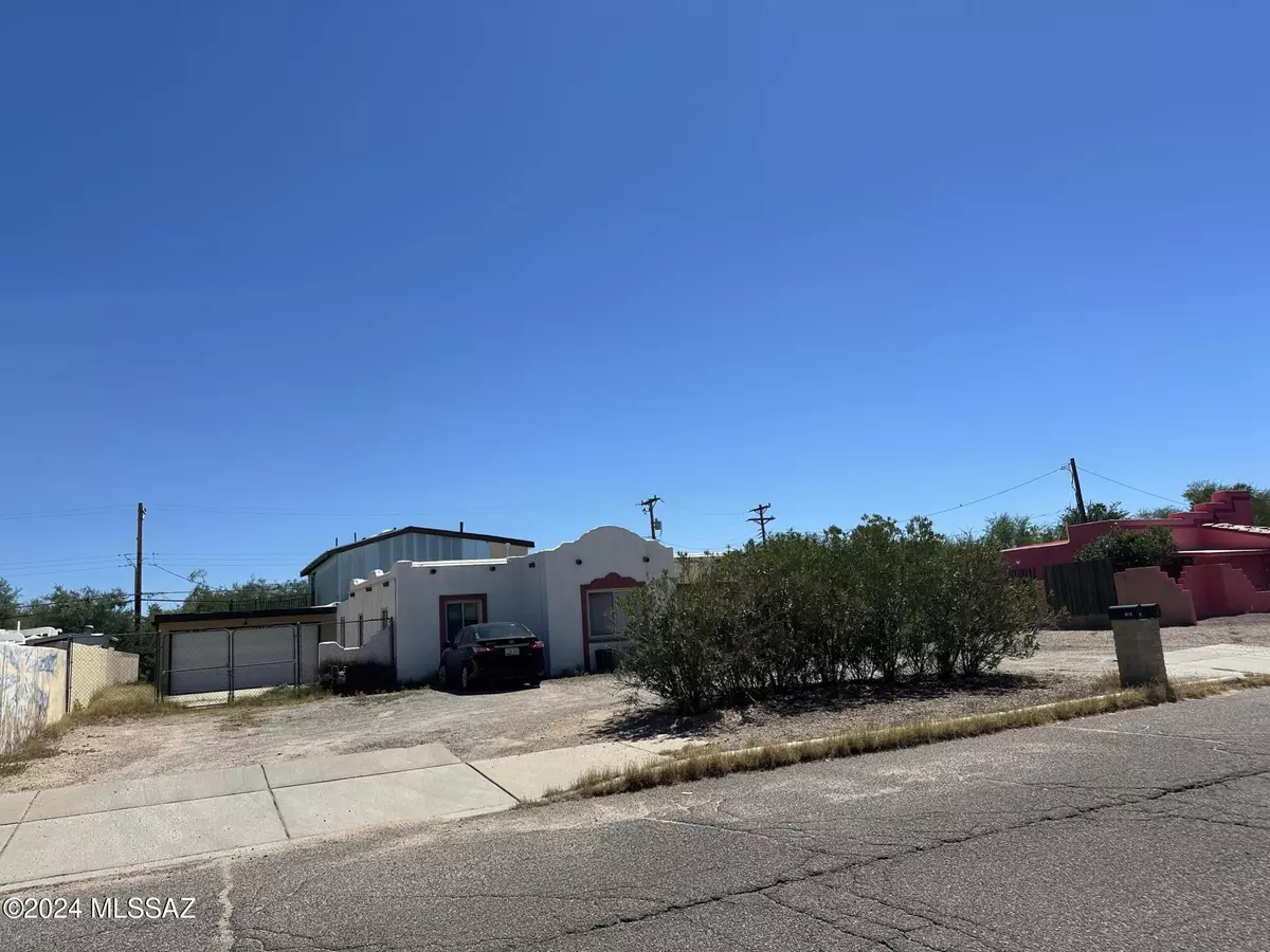 Tucson, AZ 85712,2512 N Goyette Avenue