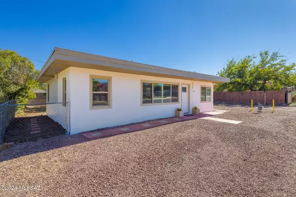 457 S Patagonia Street, Benson, AZ 85602