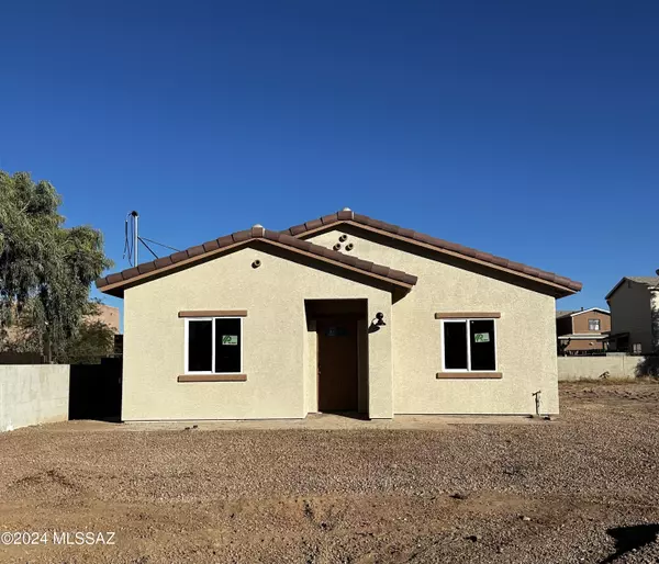 3736 N Fairview Avenue, Tucson, AZ 85705