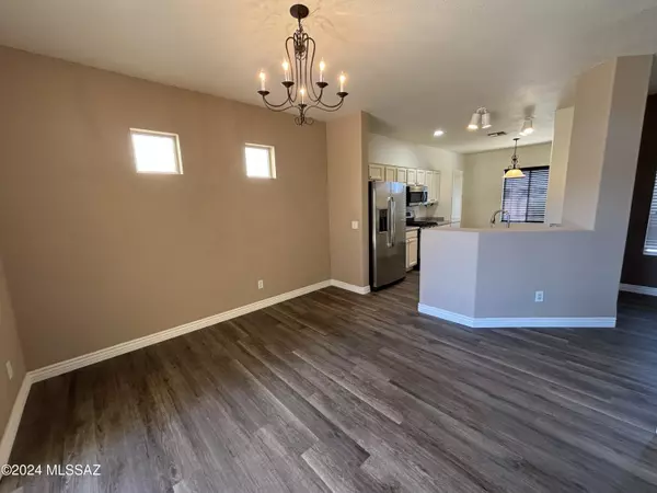 Sahuarita, AZ 85629,14818 S Camino Tierra Alegra