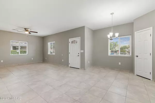 Tucson, AZ 85705,1425 W Panama Lane