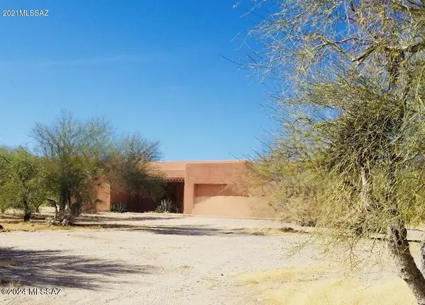 13325 S Coleman Road, Tucson, AZ 85735