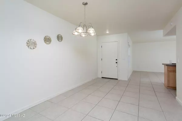 Tucson, AZ 85718,6441 N Tierra De Las Catalinas  #51