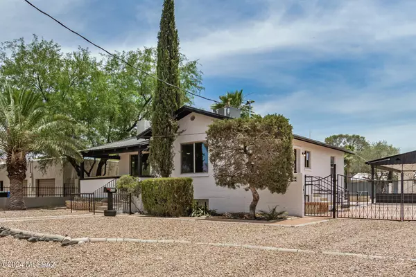 3432 E Lee Street, Tucson, AZ 85716