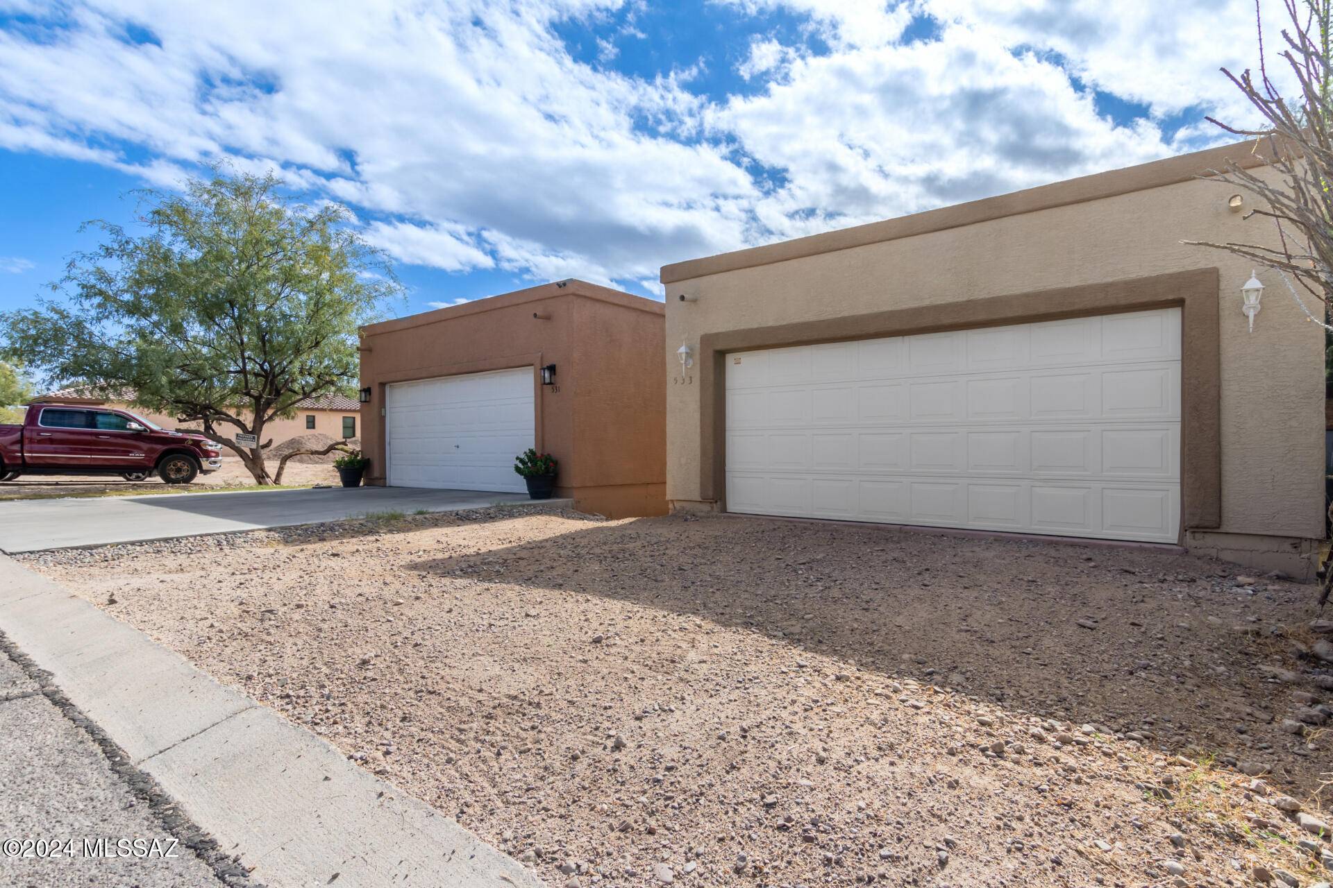 Tucson, AZ 85713,533 W San Xavier Street