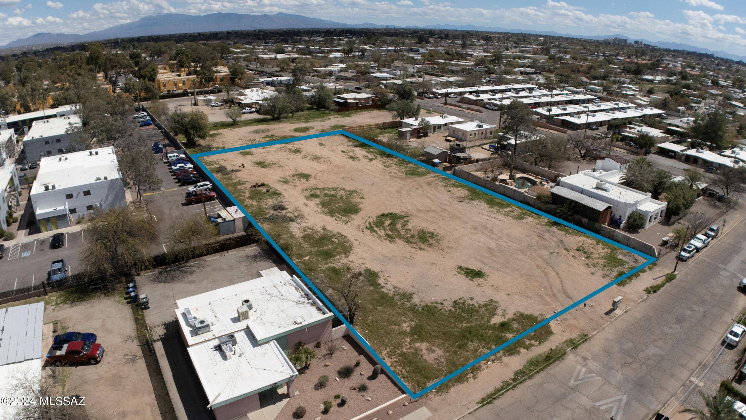 Tucson, AZ 85705,3508-3510 N Geronimo Avenue #0