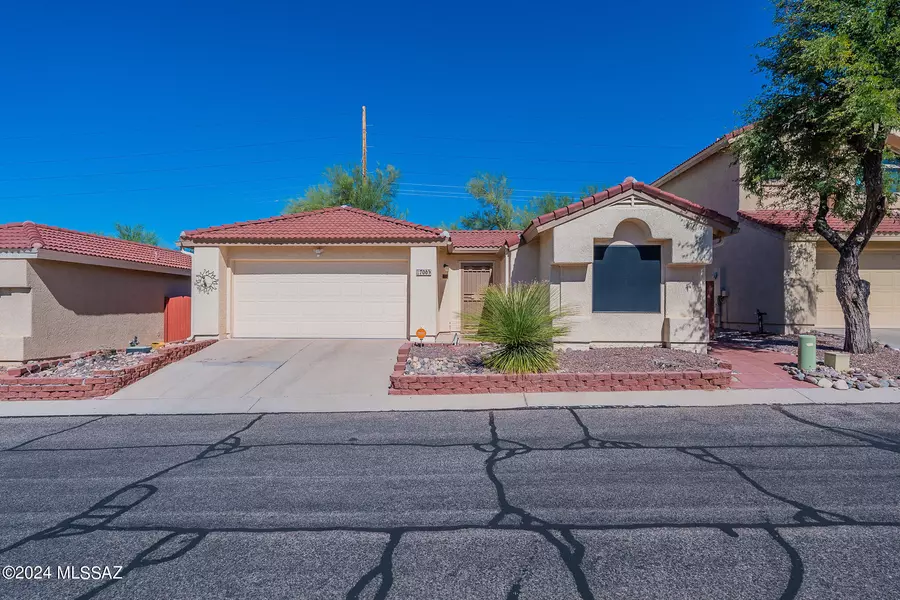 706 W Mountain Ridge Drive, Tucson, AZ 85737