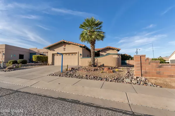 804 W Via Santa Adela, Green Valley, AZ 85614