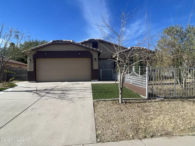 423 Camino Dona Cydney, Nogales, AZ 85621