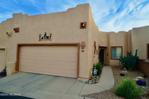 Green Valley, AZ 85614,637 W Woodfield Court