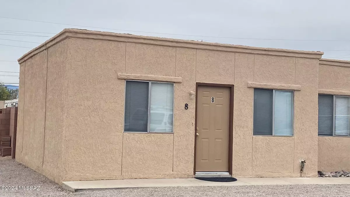 Tucson, AZ 85712,4235 E Fairmount Street ##8