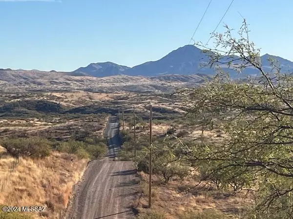 Arivaca, AZ 85601,13350 W Ili Teka Road #207