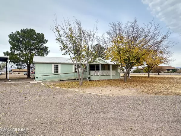 1260 S Meadow Lane, Safford, AZ 85546