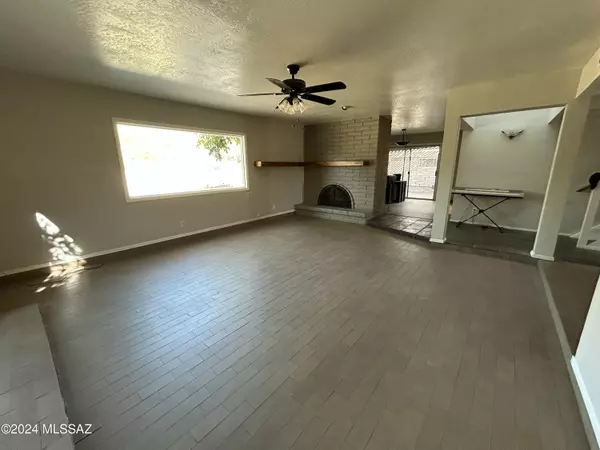 Tucson, AZ 85718,4509 E Camino De Oro